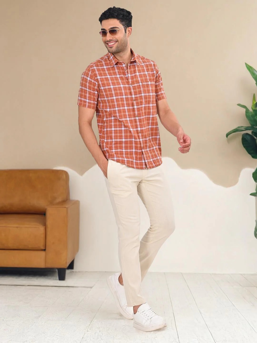 Indian Terrain Men's Regular Fit Half Sleeve Checkered Brown Shirt